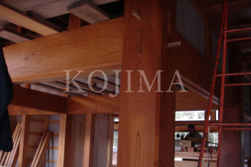 個人宅で使用された欅材